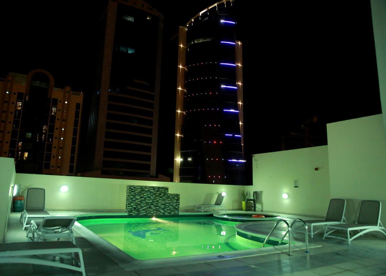 Seef Avenue Suites Manama Exteriör bild